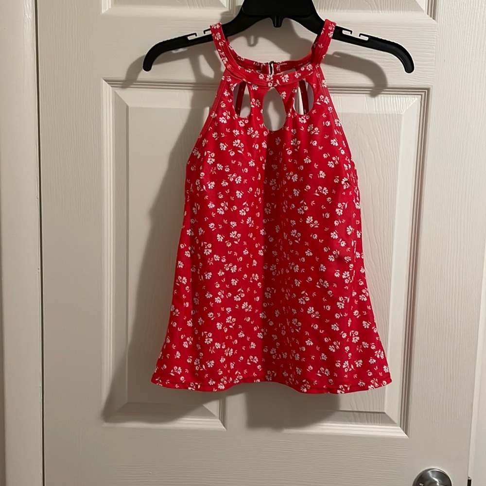 🛍️EUC tankini top size M 205